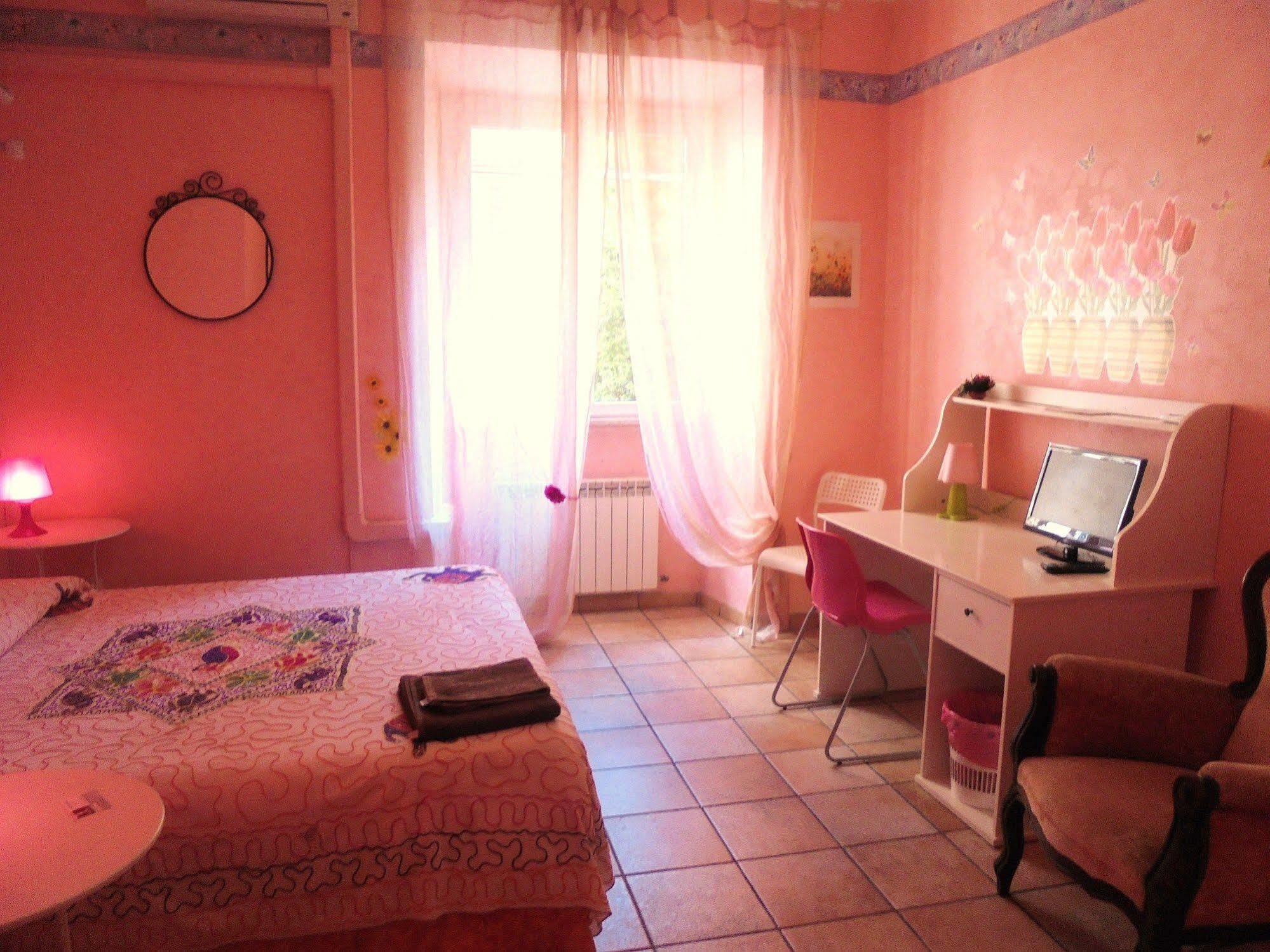 Max House Bed & Breakfast Rome Exterior photo